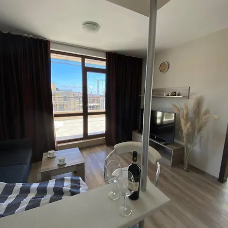 Neuwertiges Sorrento Sole Mare Appartement